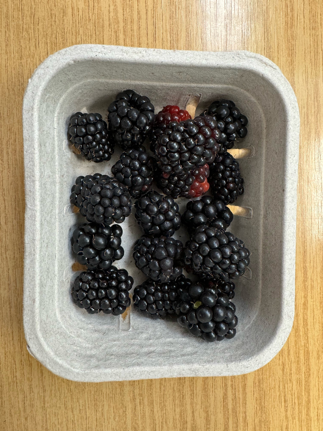 Blackberry's - local per punnet (RRP £2.49)