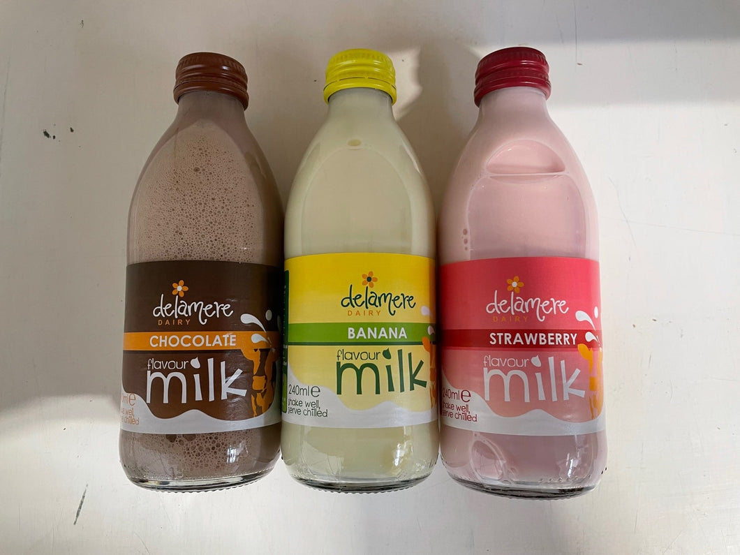 MILKSHAKE - Delamere dairy 240ML - Strawberry (RRP £1.00)