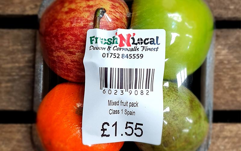 FRUIT - Mixed fruit pack (RRP £1.69)