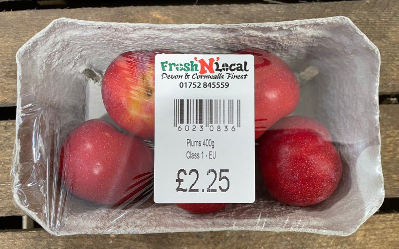 FRUIT - Plums 400g (RRP £2.25)