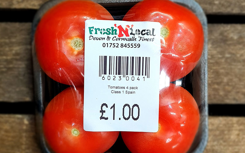 SALAD - Vine Tomatoes 4 pack (RRP £1.69) – Fresh and Local UK